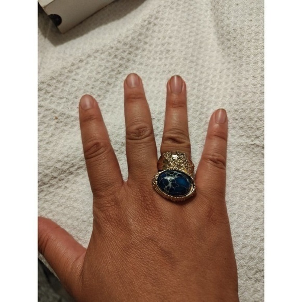 Ring Blue Cabochon Gold Tone Textured Statement Arty Style size 9.5 - Picture 11 of 12